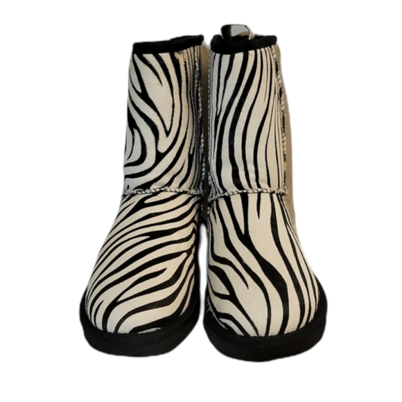 UGG | Shoes | Ugg Zebra Cow Hair Classic Short Exotic 19123